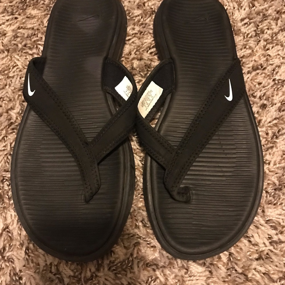 Nike sandals